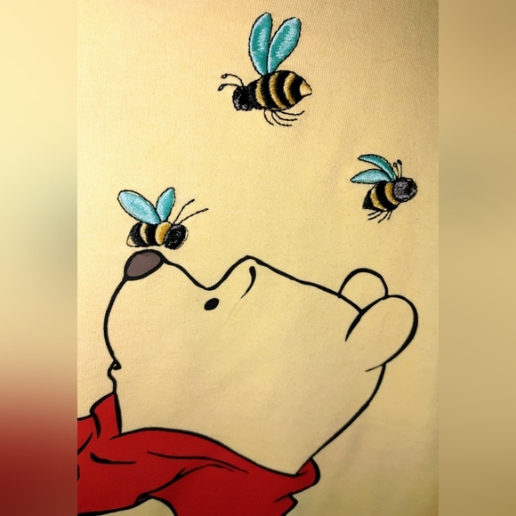 Winnie the Pooh Embroidered T‑Shirt, Light Yellow – Disney Licensed – Size XL - Picture 2 of 5